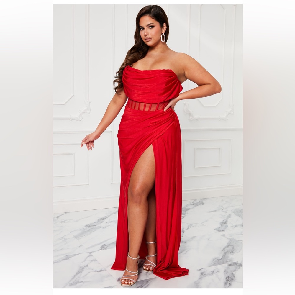 Corset maxi dress with side slit